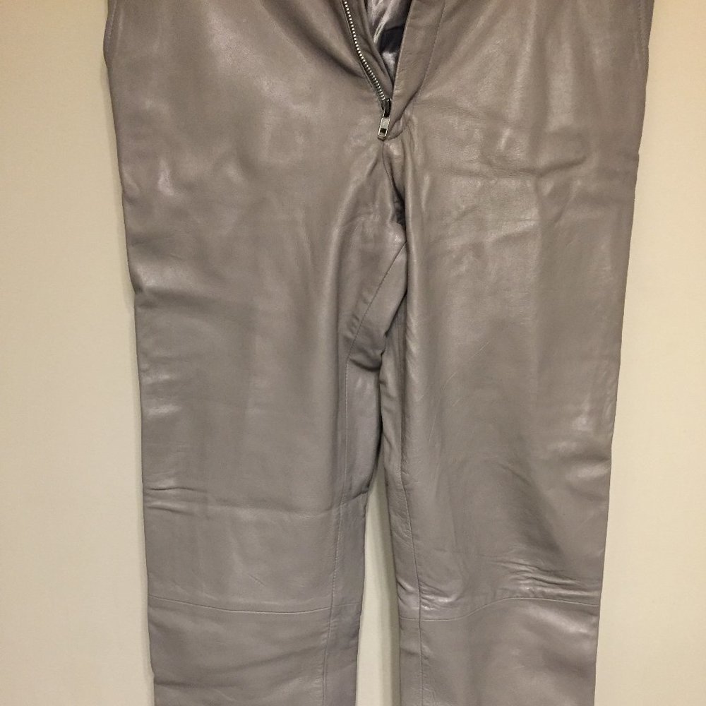 Men Regular Contemporary OG leather pants Sz34 H&M